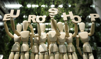 385 EuroShop11 5033M