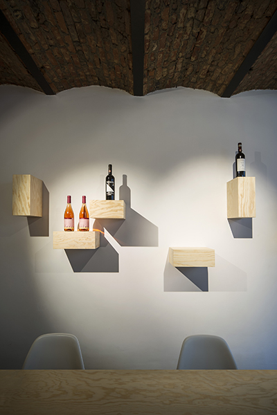 400kistB BRAND WINESHOP i KD 06